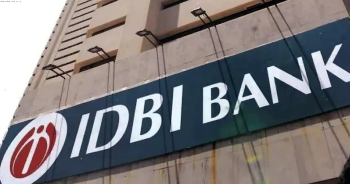Govt, LIC to divest 60.72 per cent stake in IDBI Bank
